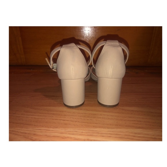 👠 Call it Spring block ankle strap heel - Picture 6 of 7